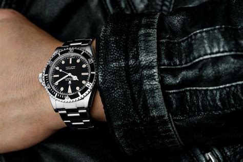 jaeger lecoultre polaris vs rolex submariner|jaeger lecoultre polaris dial.